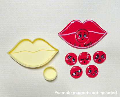 Smooch Mood Magnet Clay Cutter!